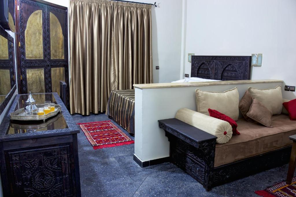 Hotel Azoul Uarzazate Habitación foto