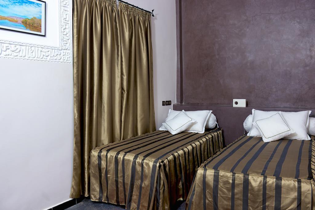 Hotel Azoul Uarzazate Exterior foto